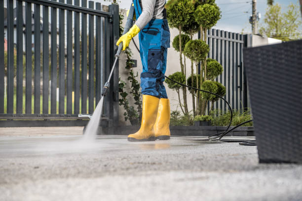 Best Driveway Pressure Washing  in Miami, OK